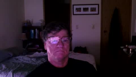 Snapshot of hg99too chatting on November 2025 03:27:01 PM hg99too online show from November 2025 03:27:01 PM