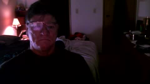 Snapshot of hg99too chatting on December 2025 03:07:02 PM hg99too online show from December 2025 03:07:02 PM