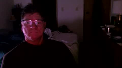 Snapshot of hg99too chatting on December 2025 03:10:01 PM hg99too online show from December 2025 03:10:01 PM