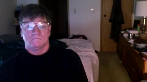 Snapshot of hg99too chatting on December 2025 04:05:01 PM hg99too online show from December 2025 04:05:01 PM