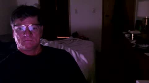 Snapshot of hg99too chatting on December 2025 03:52:01 PM hg99too online show from December 2025 03:52:01 PM