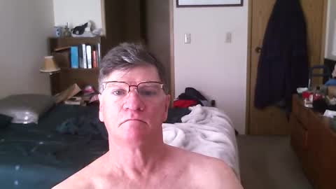 Snapshot of hg99too chatting on May 2026 02:35:02 PM hg99too online show from May 2026 02:35:02 PM