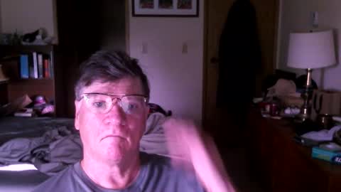 Snapshot of hg99too chatting on May 2026 02:11:01 PM hg99too online show from May 2026 02:11:01 PM