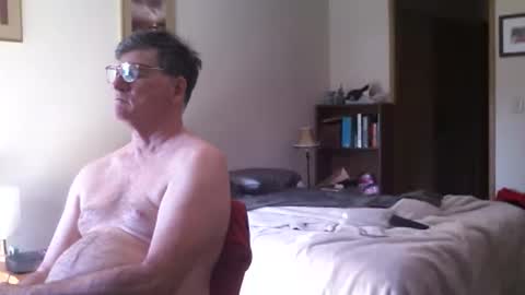 Snapshot of hg99too chatting on May 2026 04:04:02 PM hg99too online show from May 2026 04:04:02 PM