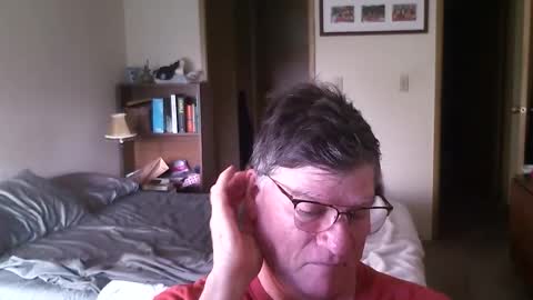 Snapshot of hg99too chatting on May 2026 01:52:02 PM hg99too online show from May 2026 01:52:02 PM