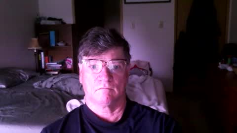 Snapshot of hg99too chatting on May 2026 02:24:02 PM hg99too online show from May 2026 02:24:02 PM