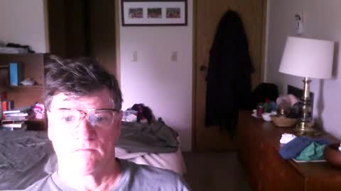 Snapshot of hg99too chatting on May 2026 02:04:01 PM hg99too online show from May 2026 02:04:01 PM