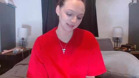 Snapshot of hi_cut_cutie chatting on December 2025 01:10:02 AM Paige online show from December 2025 01:10:02 AM