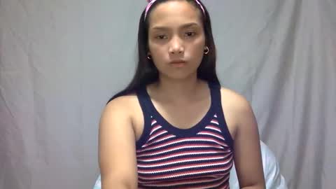 hi_there99 online show from October 2025 02:26:02 AM