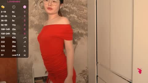 Hiaru online show from November 2025 05:33:01 AM