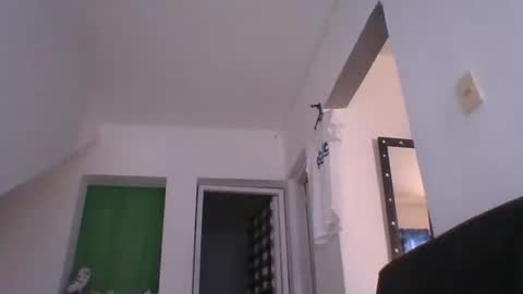 Snapshot of hiddencrazy69 chatting on November 2025 07:35:01 PM Clau y Ricky online show from November 2025 07:35:01 PM