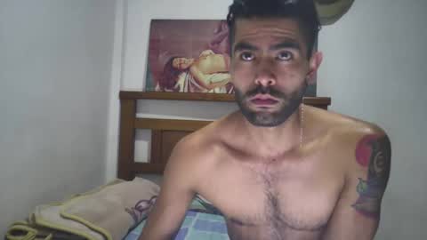 Snapshot of hideonbush051 chatting on September 2025 11:43:01 AM hideonbush online show from September 2025 11:43:01 AM