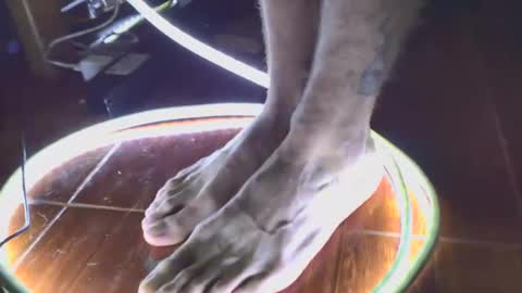 Snapshot of hideonbush051 chatting on September 2025 11:43:01 AM hideonbush online show from September 2025 11:43:01 AM