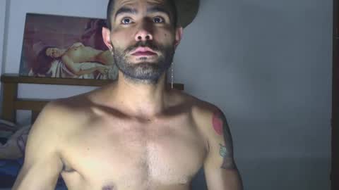 Snapshot of hideonbush051 chatting on September 2025 03:54:01 AM hideonbush online show from September 2025 03:54:01 AM