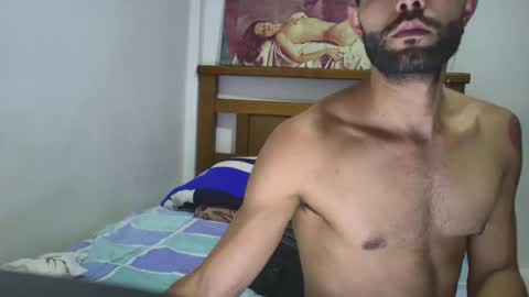 Snapshot of hideonbush051 chatting on September 2025 03:39:01 PM hideonbush online show from September 2025 03:39:01 PM