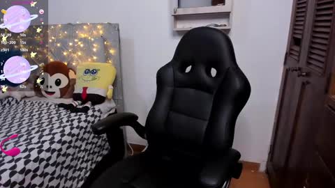 Snapshot of hidianapaola chatting on March 2025 05:29:01 PM Diana online show from March 2025 05:29:01 PM