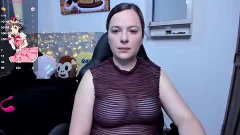 Snapshot of hidianapaola chatting on November 2025 06:30:01 PM Diana online show from November 2025 06:30:01 PM