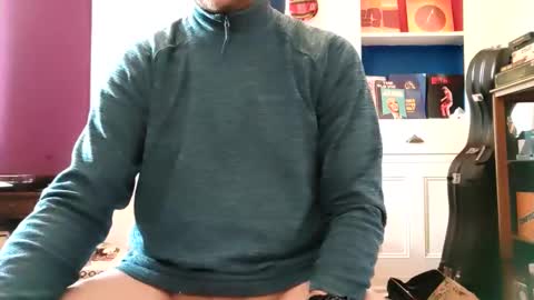 Snapshot of highway2025 chatting on January 2025 12:22:01 PM Highway online show from January 2025 12:22:01 PM