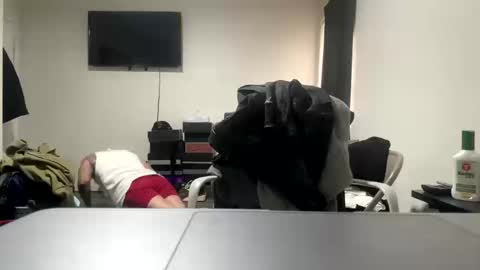 Snapshot of hihello7777 chatting on October 2025 06:52:02 PM hihello7777 online show from October 2025 06:52:02 PM