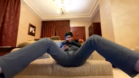 hihi9697 online show from April 2026 11:10:01 PM