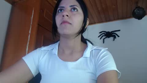 Snapshot of hilari18 chatting on October 2025 06:30:02 PM hilaril18 online show from October 2025 06:30:02 PM