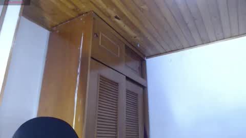 Snapshot of hilari18 chatting on November 2025 12:10:02 AM hilaril18 online show from November 2025 12:10:02 AM