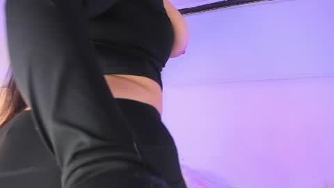 Hila online show from March 2026 12:14:01 AM