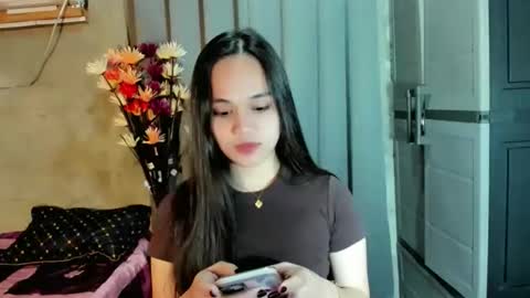 hilarymolly online show from March 2026 02:49:02 AM