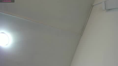 Hilary Thomsom online show from February 2026 12:04:01 PM