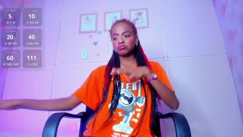 Snapshot of hillary_banks__ chatting on January 2025 04:49:01 AM Hillary online show from January 2025 04:49:01 AM