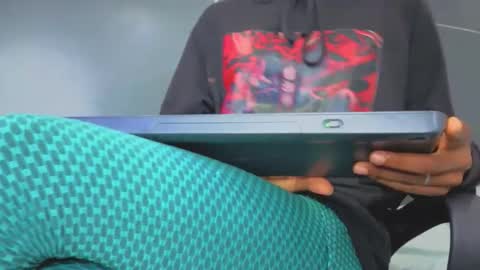 Snapshot of hillary_banks__ chatting on September 2025 06:19:02 AM Hillary online show from September 2025 06:19:02 AM