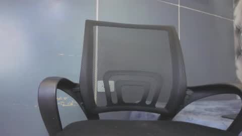 Snapshot of hillary_banks__ chatting on November 2025 04:56:01 AM Hillary online show from November 2025 04:56:01 AM