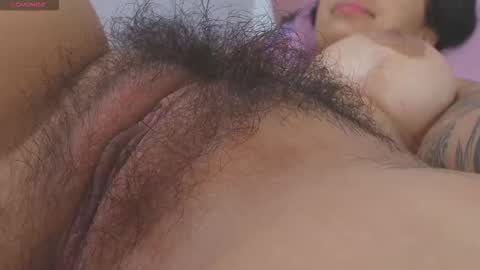 Snapshot of hillary_jones chatting on November 2025 11:21:02 AM sarah online show from November 2025 11:21:02 AM