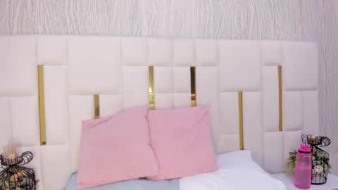 Hillary online show from November 2025 11:21:02 AM