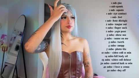 Snapshot of hillsdandarkie_44 chatting on November 2025 02:00:02 AM hillsdandarkie_44 online show from November 2025 02:00:02 AM