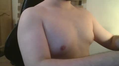 Himbo fox online show from July 2026 03:25:02 AM