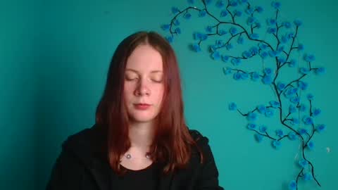 Hinata online show from April 2026 07:45:01 AM