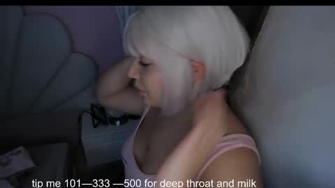 hinata_dolly online show from November 2025 10:25:02 AM