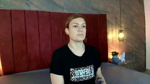 Snapshot of hinata_moonn chatting on July 2026 12:35:01 PM hinata_moonn online show from July 2026 12:35:01 PM