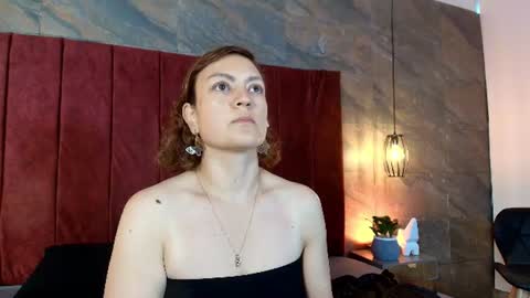 Snapshot of hinata_moonn chatting on July 2026 12:40:01 PM hinata_moonn online show from July 2026 12:40:01 PM