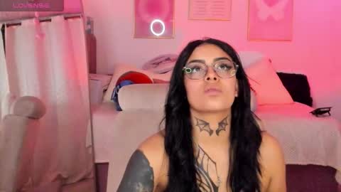  Karol  Independent Model online show from September 2025 02:57:01 AM