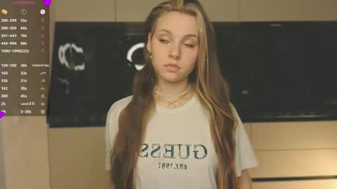 Hina online show from March 2026 01:49:02 PM