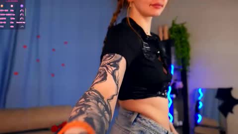 Leya Day Mary Night   PvT Open online show from February 2026 06:01:01 AM