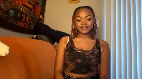 Snapshot of hippieangelbabi chatting on January 2025 10:59:01 PM angelbabi online show from January 2025 10:59:01 PM