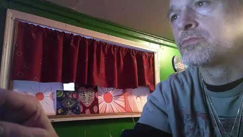 hippiedad333 online show from February 2026 10:47:01 PM