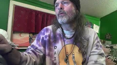 Snapshot of hippiedad333 chatting on April 2026 02:09:01 AM hippiedad333 online show from April 2026 02:09:01 AM