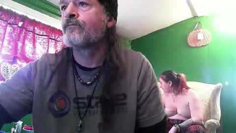 Snapshot of hippiedad333 chatting on April 2026 07:23:01 PM hippiedad333 online show from April 2026 07:23:01 PM