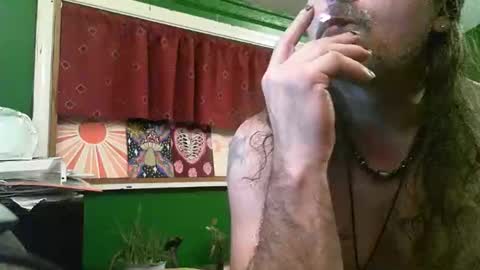 Snapshot of hippiedad333 chatting on May 2026 06:41:02 AM hippiedad333 online show from May 2026 06:41:02 AM
