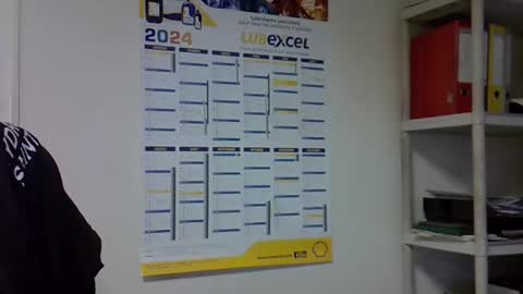 Snapshot of hippopotame17 chatting on December 2024 03:44:01 PM hippo online show from December 2024 03:44:01 PM