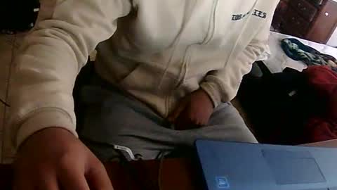 Snapshot of hiringnow chatting on February 2025 07:42:01 PM hiringnow online show from February 2025 07:42:01 PM